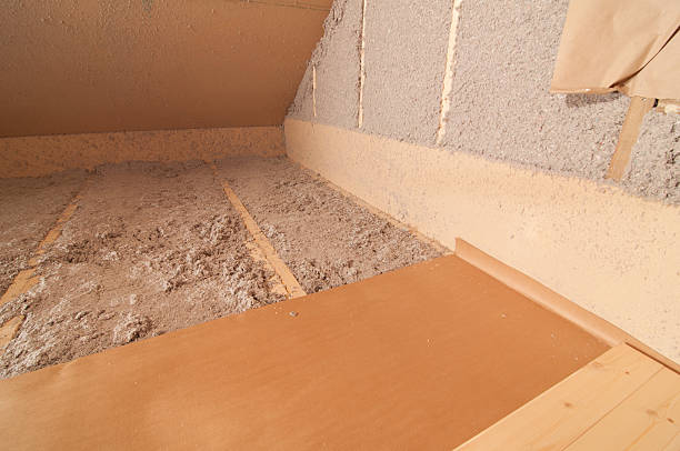 Best Insulation Installation Services in Oconomowoc, WI